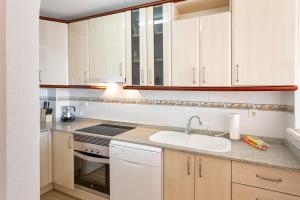 Apartamentos Turisticos Isla Grosa