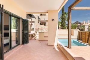 El Oasis Martinica 8 Bajo A