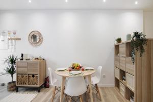 Central Studio – Flor De Sol