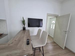 Studio Apartman Aki