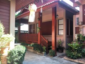 Chok-wasana Guest House