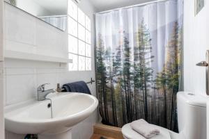 Superbly situated villa 67