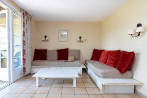 Palombes - Joli Appartement Piscine