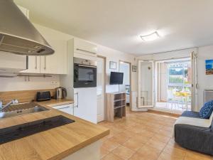 Apartment Super Croisette-2 by Interhome