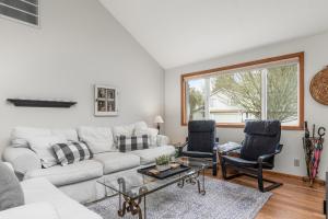 Oakway Oasis - 6 Minutes to Autzen home
