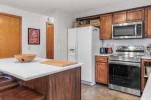 Oakway Oasis - 6 Minutes to Autzen home
