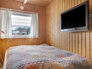 Holiday Home Dimo - 75m to the fjord by Interhome