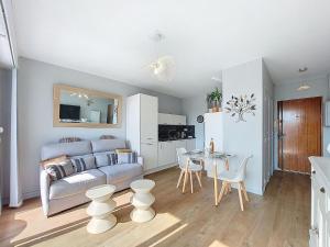 Apartment Le Colibri by Interhome