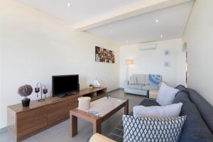 Quarteira Modern Flat