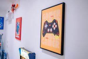 Luxury Penthouse - Central Newport City Centre With Fast WiFi