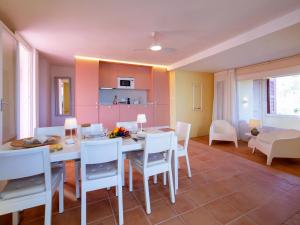 Apartment Muralla Roja-4 by Interhome