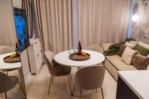 Era Deluxe Oasis 2 Near The Beach