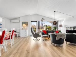 Holiday Home Sofus - 800m from the sea by Interhome