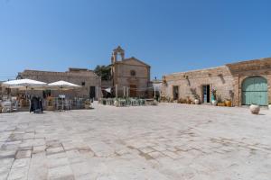 Casamari nel centro di Marzamemi