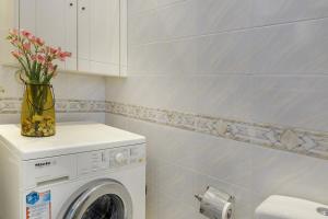 Athens Seaside Apartment