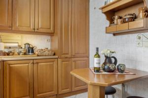 Athens Seaside Apartment