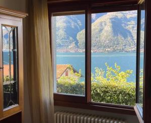 Charming House on the Lake