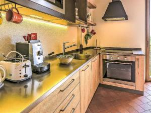 Holiday Home Il canto dei merli by Interhome