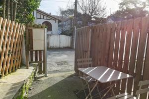 T2 dAnne proche plage et marché