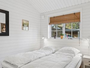 Holiday Home Hoat - 250m from the sea by Interhome
