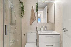 Elegant Duplex Penthouse A116