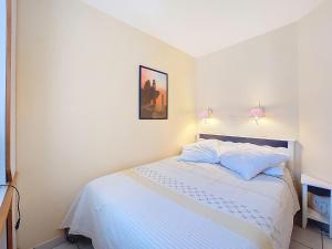 Apartment Le Saint Hilaire by Interhome