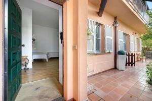 Home Charlene - La giraffa -