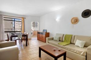 Gabriel 5G,vista mar, com piscina