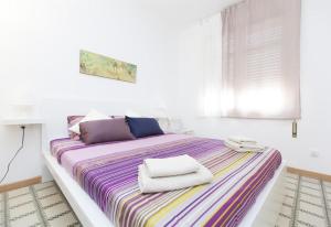 3 bedroom apartment next to Plaza