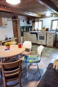 Holiday Home Roubenka u potoka by Interhome