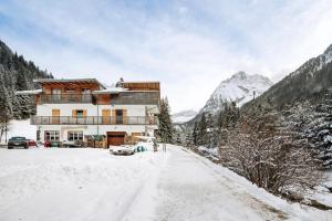 Guesthouse Canazei Cozy 2-Bedrooms