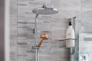 Cros de Cagnes 2 pièces Rev001