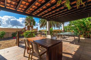 Villa Aurora with Heated Pool
