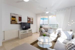 Villa José, Family House