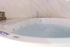 La stanza segreta con spa privata