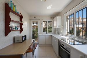 Beachside townhouse - Sleeps 8