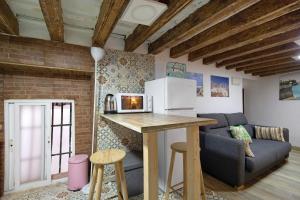 Cathedral Two Bedrooms Apartment