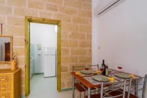 Domus mea salento Arazzo Giallo