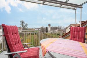 Haus Sonnenseite Wohnung Pfänder