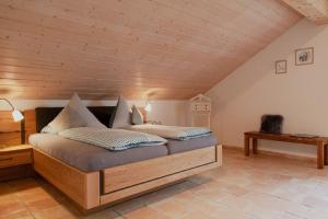 Hirsch-Lounge