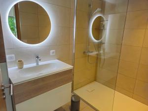 Centre juan les pins 2P White Pearl