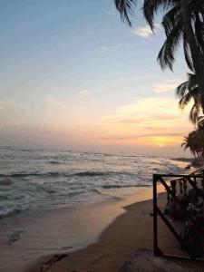 Playa Los Cobanos, Beach front house El Salvador