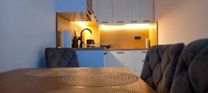 Modern Apartment near Cacao Beach, Pool - balcony 4 Guests