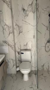 Modern Apartment near Cacao Beach, Pool - balcony 4 Guests