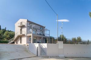 Euphoria Apartments