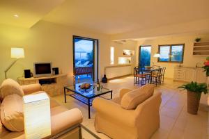 Villa Asterias Ideales Resort