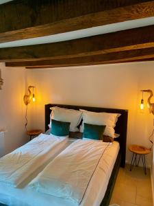 Cottage am See mit Garten und Kamin