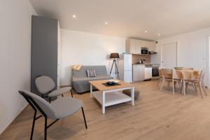 Tribord Bâbord Draps Parking Wifi