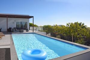 Ereza Villas Royal Deluxe Hoopoe-10