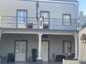Luxar Suites and Apartments img1